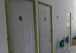 Kamar Tidur 4 2 Sleep Guest House