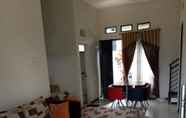 Lobby 3  Three Bedroom Family Villa near Museum Angkut at Kusuma Estate Kav 8