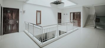 Lobi 4 D'Paragon MT Haryono
