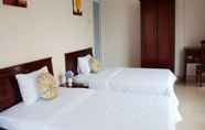 ห้องนอน 6 Huong Binh Hotel