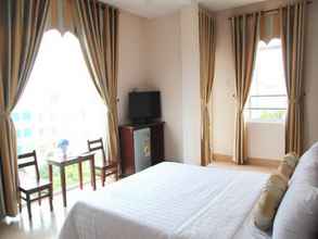 Kamar Tidur 4 Huong Binh Hotel