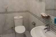 Toilet Kamar Hai Anh Hotel