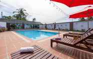 Kolam Renang 6 Gold Beach Hotel