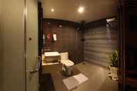 Toilet Kamar Hotel Richbaliz