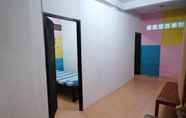 ห้องนอน 3 Low-cost Room for Female Only close to Taman Yasmin Bogor (SRP)