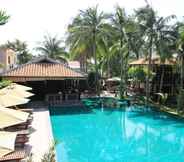 สระว่ายน้ำ 7 Lotus Village Resort Mui Ne