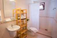In-room Bathroom MH Villa
