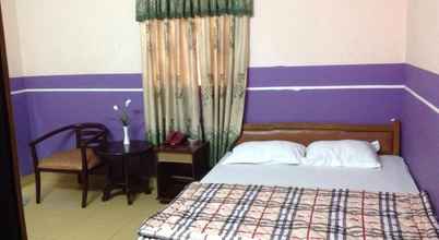 Kamar Tidur 4 Thuan Phat Hotel