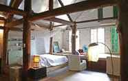 Kamar Tidur 3 Thai Artist Stilt House - H2H