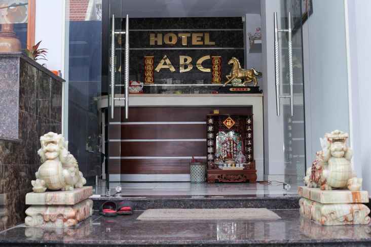 LOBBY ABC Hotel