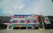 Exterior 3 Marcopolo Homestay Pekanbaru