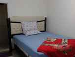 BEDROOM Three Bedroom Homestay in Batu City at Villa Mentari