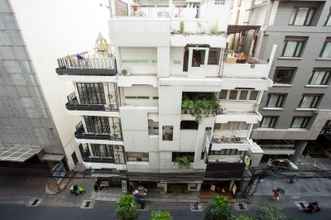 ภายนอกอาคาร 4 HQ Hostel Silom