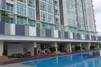 Kolam Renang Sky Paragon by AF Venture Travel & Tours