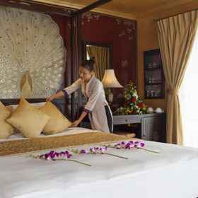 Heritage Line - Violet Cruise Ha Long Bay & Lan Ha Bay 1, Hotel Dolphin Club