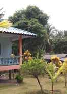 LOBBY Rose Bungalow