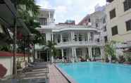 Swimming Pool 2 Hue Garden Villa