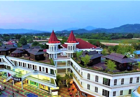 Luar Bangunan Landcons Hotel