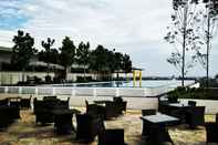 Swimming Pool UCSI Hotel Kuching