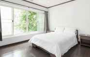 Kamar Tidur 5 The Boathouse Villa Haad Salad