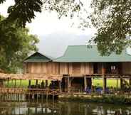 Bên ngoài 4 Mai Chau Countryside Homestay