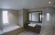 In-room Bathroom 5 Aritex Serviced Apartment Building