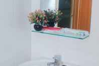 Phòng tắm bên trong Minh Nhut Hotel
