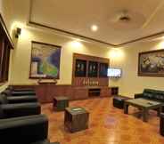 Lobby 7 Hotel Kembar Mas Pantai Barat