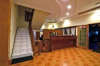 Lobby 4 Hotel Kembar Mas Pantai Barat