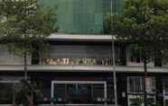 Exterior 3 Thap Nhat Phong Hotel 1