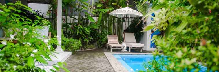 ภายนอกอาคาร Hideaways Seminyak Villa