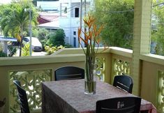 Bedroom 6 Mai Cenang Guest House