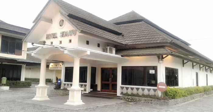 Lobi Hotel Serayu Timika