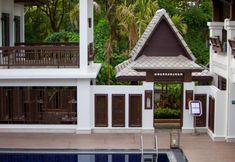 สระว่ายน้ำ 5 Huern na na Boutique Hotel