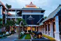 สระว่ายน้ำ Huern na na Boutique Hotel