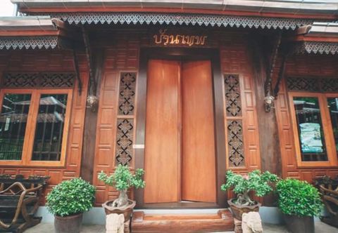 Exterior Baan Thep