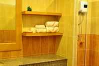 In-room Bathroom Kanita Resort & Villa