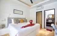 Kamar Tidur 7 Eden Beach Pool Villa