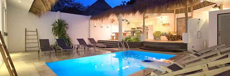 Lobi Eden Beach Pool Villa