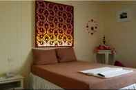 Bedroom Q Resort Room For Rent