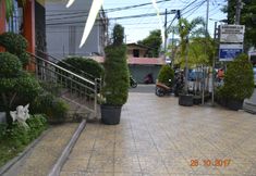 외관 5 Divachk Hotel