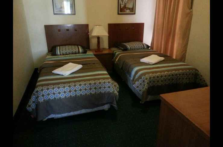BEDROOM Ideal Holiday Apartment @ Marina Court Resort Condominium
