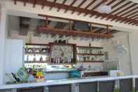 Bar, Cafe and Lounge Manarra Sea View Resort