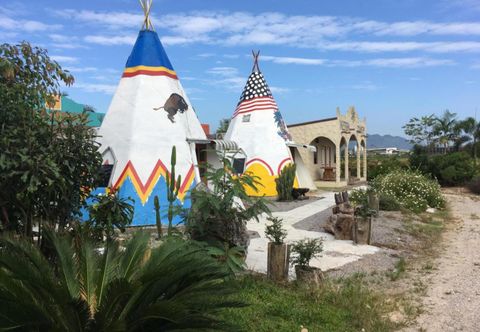 Exterior Maesai Palm Country Resort