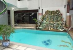 สระว่ายน้ำ 2 Diamond Beach Hotel