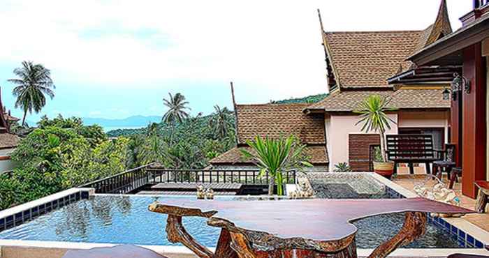 สระว่ายน้ำ Koko House Samui