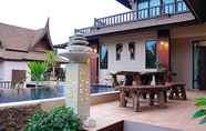 สระว่ายน้ำ 4 Koko House Samui