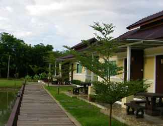 Lobby 2 Baan Nam Resort