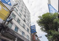 Bangunan 5 Lodge 61 Bed & Breakfast