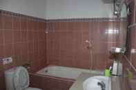 In-room Bathroom Prima Batola